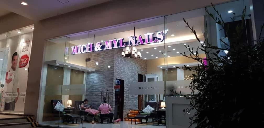 Cozyvilla At 81 Newport Blvd Walk To Naia T3 Marriott & Resorts World Casino & Newport Mall For 5 Pax Free Parking!!!! ปาไซ ภายนอก รูปภาพ