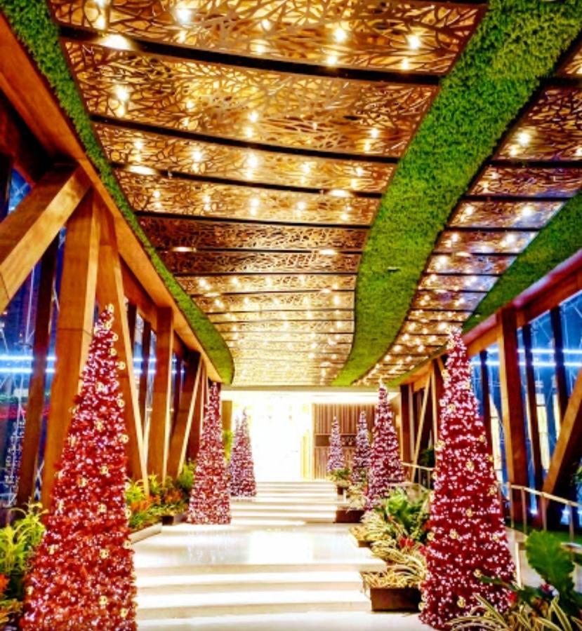 Cozyvilla At 81 Newport Blvd Walk To Naia T3 Marriott & Resorts World Casino & Newport Mall For 5 Pax Free Parking!!!! ปาไซ ภายนอก รูปภาพ