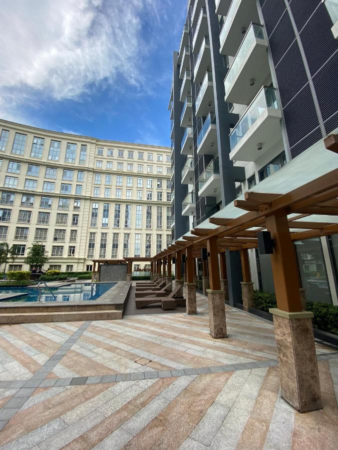 Cozyvilla At 81 Newport Blvd Walk To Naia T3 Marriott & Resorts World Casino & Newport Mall For 5 Pax Free Parking!!!! ปาไซ ภายนอก รูปภาพ
