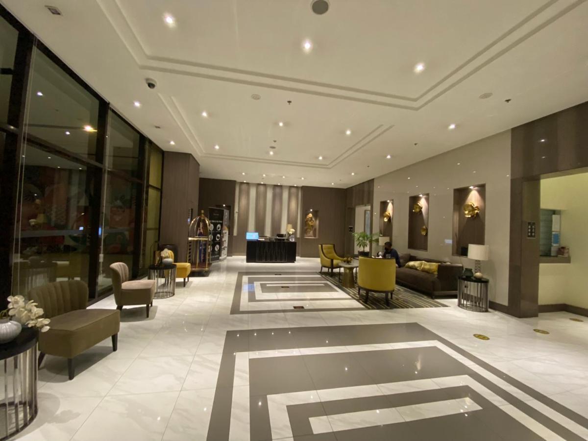 Cozyvilla At 81 Newport Blvd Walk To Naia T3 Marriott & Resorts World Casino & Newport Mall For 5 Pax Free Parking!!!! ปาไซ ภายนอก รูปภาพ